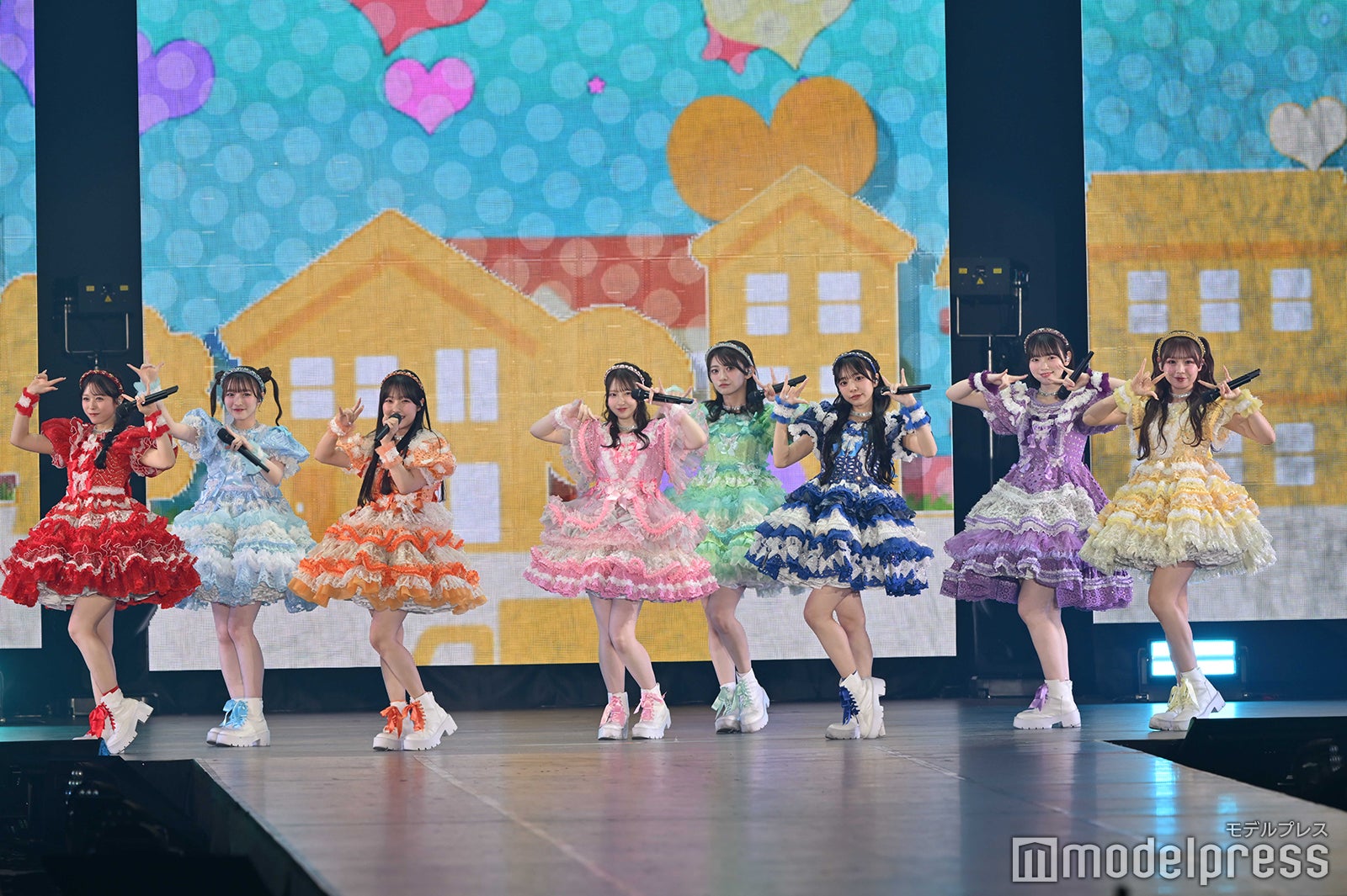 （C）モデルプレス