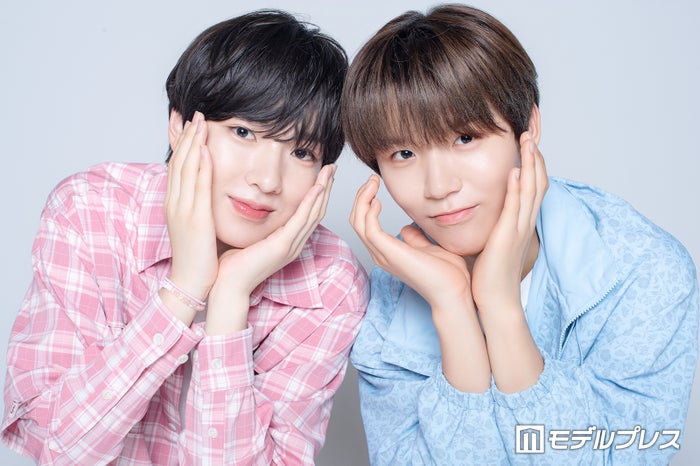 NCT WISHジェヒ＆サクヤ、お互いを鳥に例えると？イメージカラー採用秘話も登場【「Songbird」インタビューVol. 1】