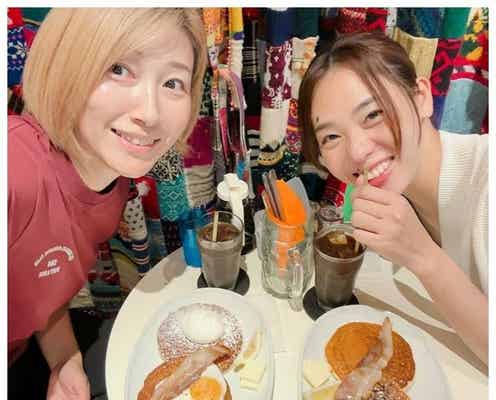 元バレー日本代表・狩野舞子&迫田さおり、すっぴん披露「ノーメイクでも美人がわかる」と反響