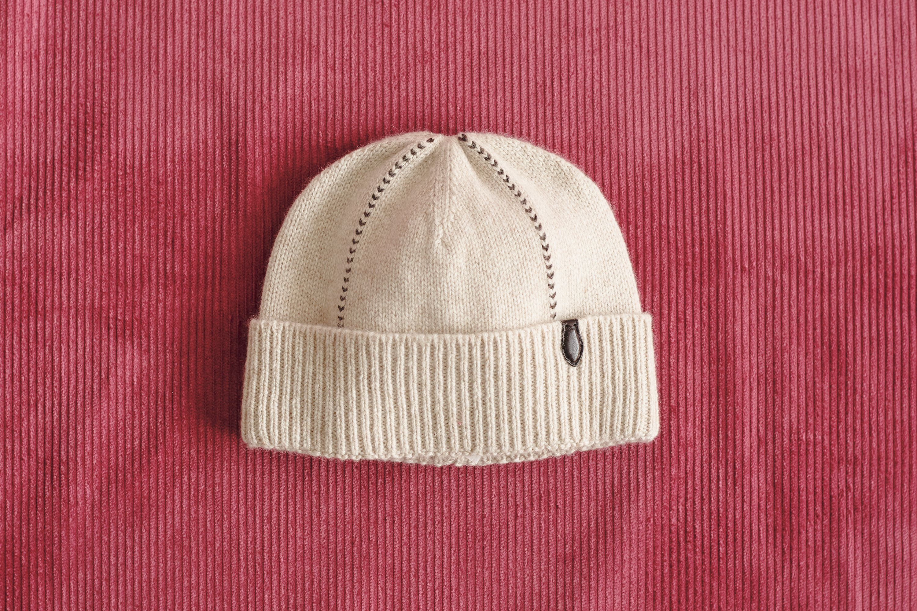 ベルルッティが提案する、極上の革とカシミヤが描く静かな贅沢──2025年の秋冬スタイルを小物でアップデートする