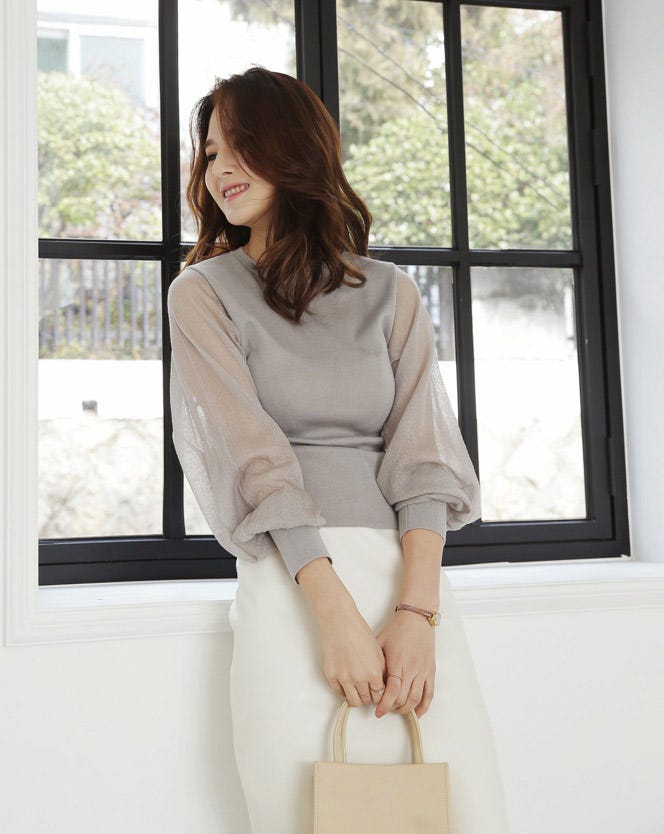 バルーンシースルースリーブニットプルオーバー・全4色「DHOLIC」3,855円(税込)/画像提供:DHOLIC