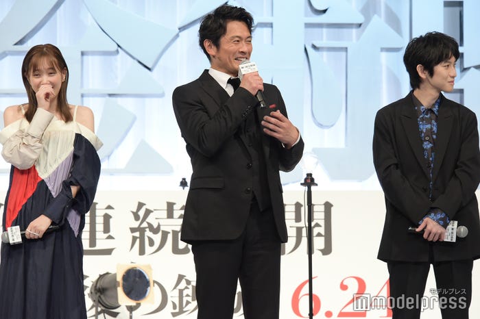 本田翼、内野聖陽、本郷奏多 (C)モデルプレス