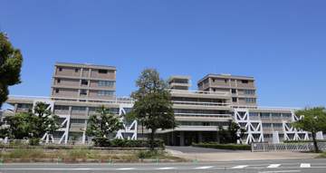 広島選手にゾンビたばこ提供の被告初公判に傍聴券求め120人超 整理券配開始布時間を早める措置