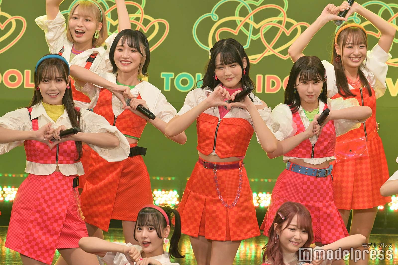 =LOVE （C）モデルプレス