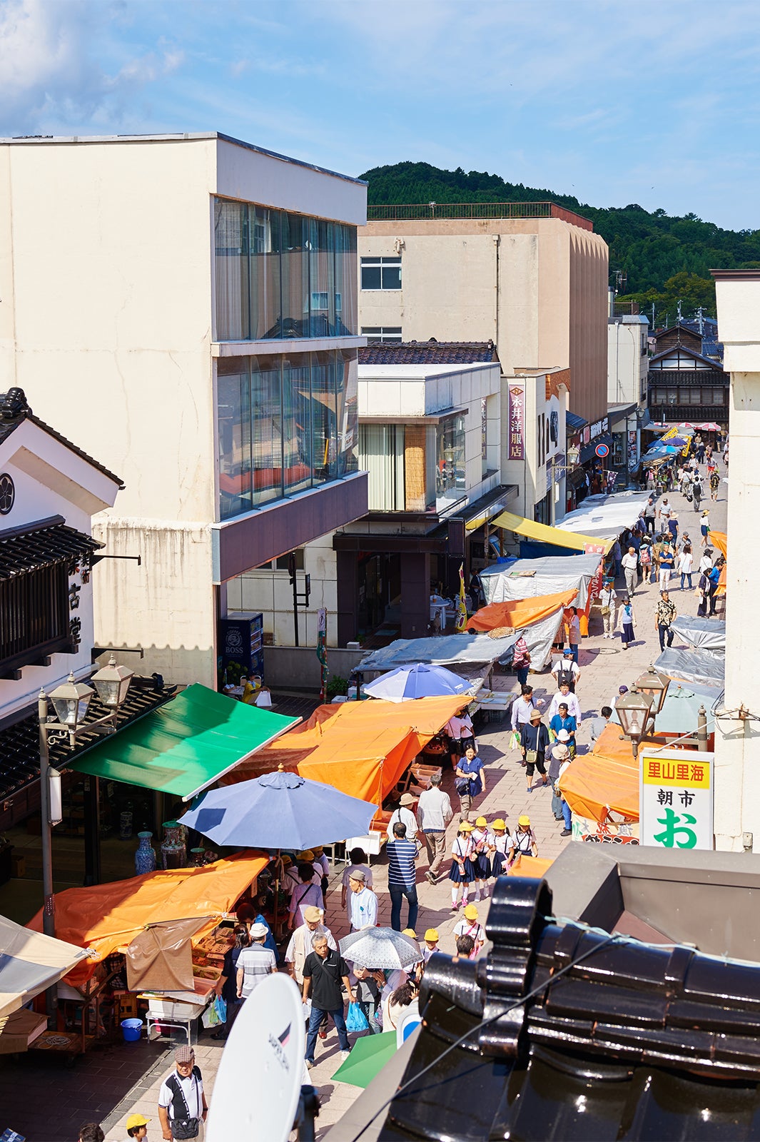 輪島朝市（提供写真）