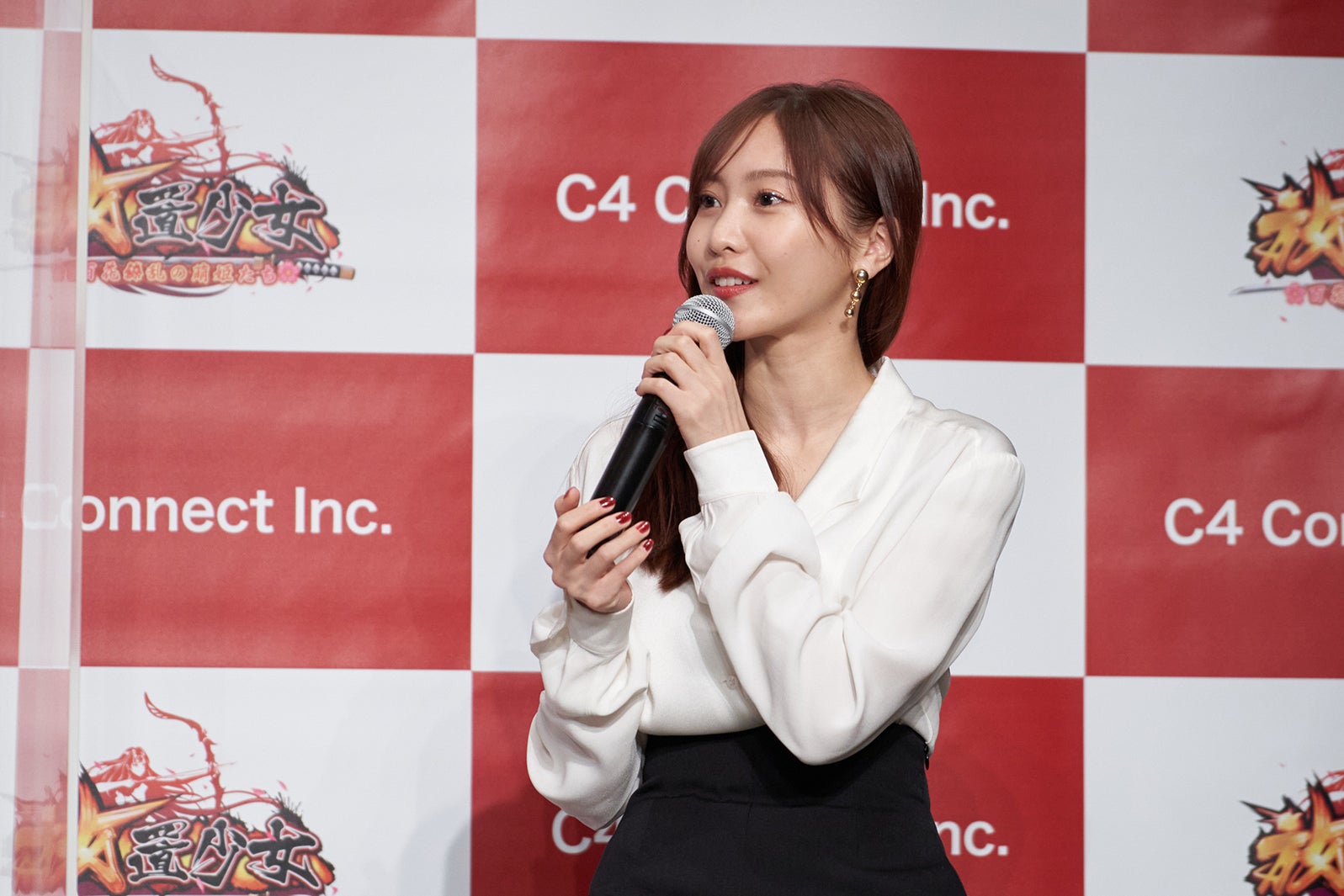 佐野ひなこ（提供写真）