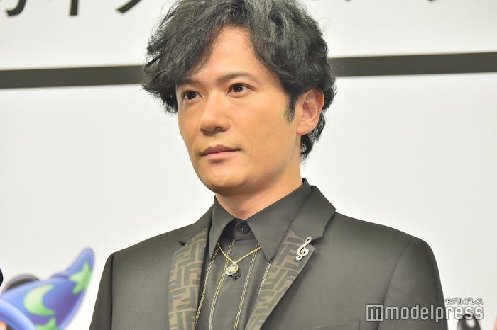 稲垣吾郎(C)モデルプレス