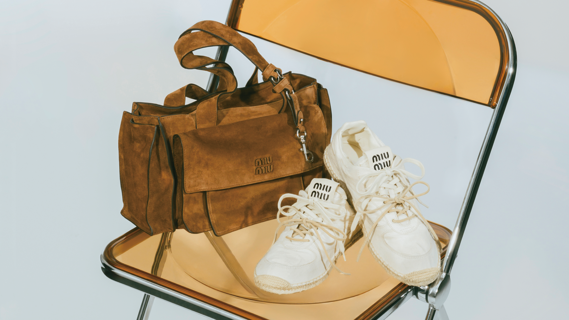 【MIU MIU】頼れる春の新作が登場！デザイン性と実用性を兼ね備えた2アイテムをご紹介♡