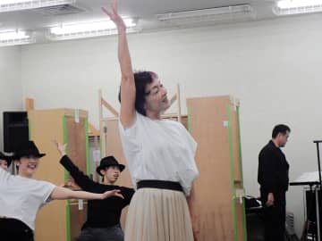 キムラ緑子に昭和の大歌手が憑依した？ 松村雄基「元気玉なんだと思います」 舞台「わが歌ブギウギ」公開稽古