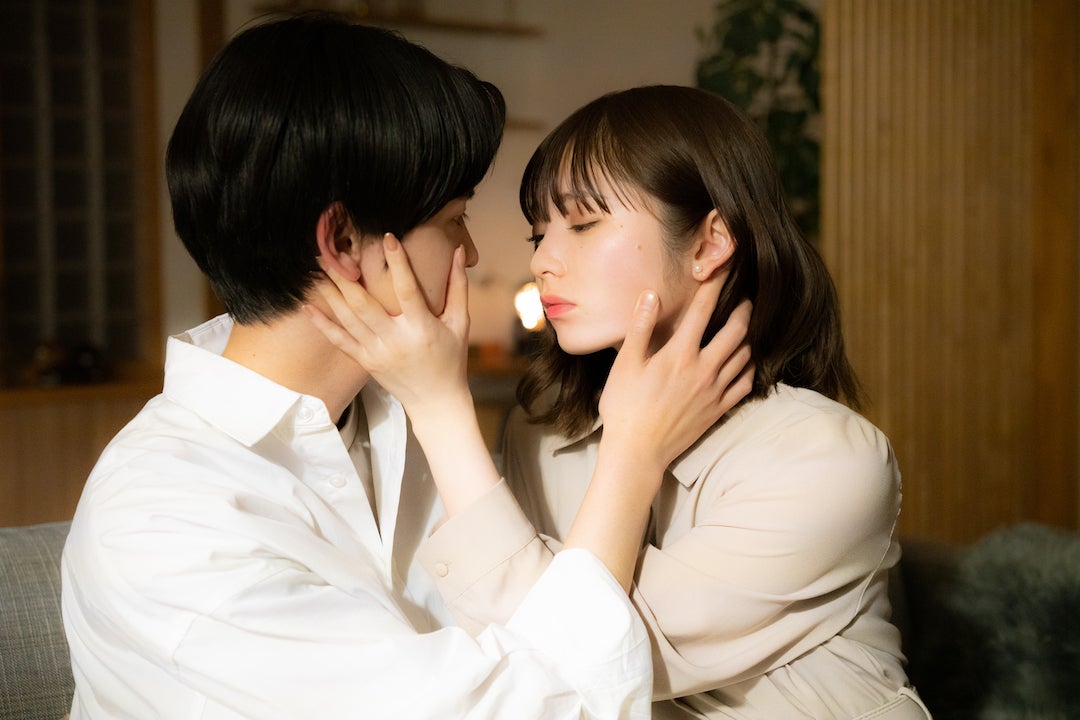 松村陸斗、橋下美好「恋愛ドラマな恋がしたい～Kiss me like a princess～」第5話（C）AbemaTV, Inc.