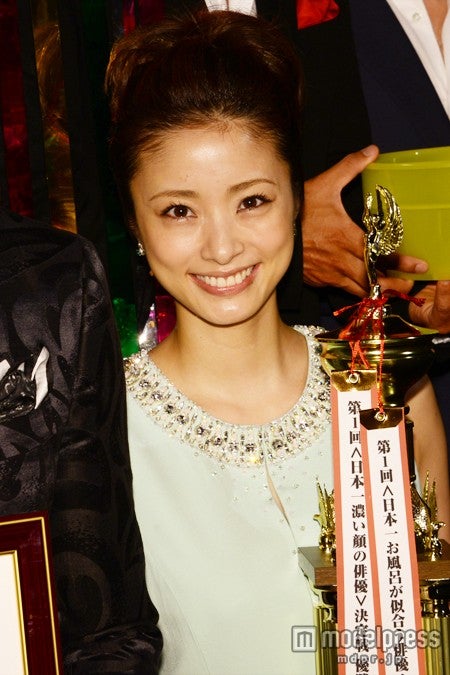 上戸彩と混浴「いやらしい気持ちで見てました」