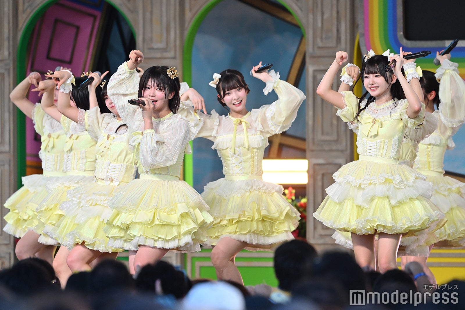 ≒JOY（C）モデルプレス