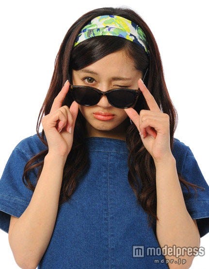 アートフラワーヘアバンド「EGOIST」1,620円(税込)