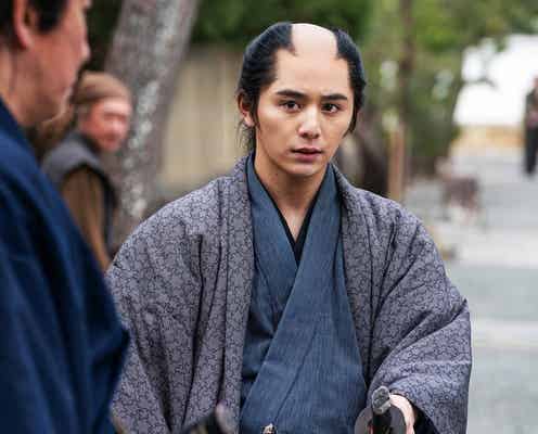 Hey! Say! JUMP山田涼介、“特別”な存在・岡田准一の意外な素顔明かす 1週間で8kg減量の秘話も<「燃えよ剣」インタビュー>