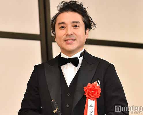 ムロツヨシ、石田ゆり子とのデート報道にコメント