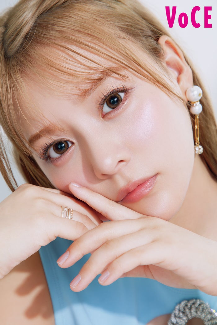 齊藤なぎさ「VOCE」誌面初登場 スタッフ眼福ビジュアル「かわいすぎる」