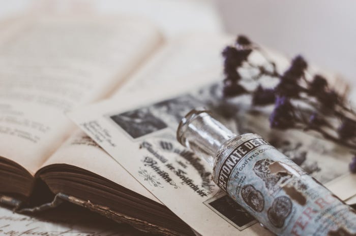 楽しいドライブデートの思い出をたくさん作ろう!/Photo by ぱくたそ