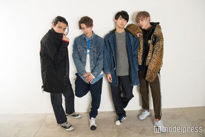 (左から)AM、Kauan、Fu、U(C)モデルプレス