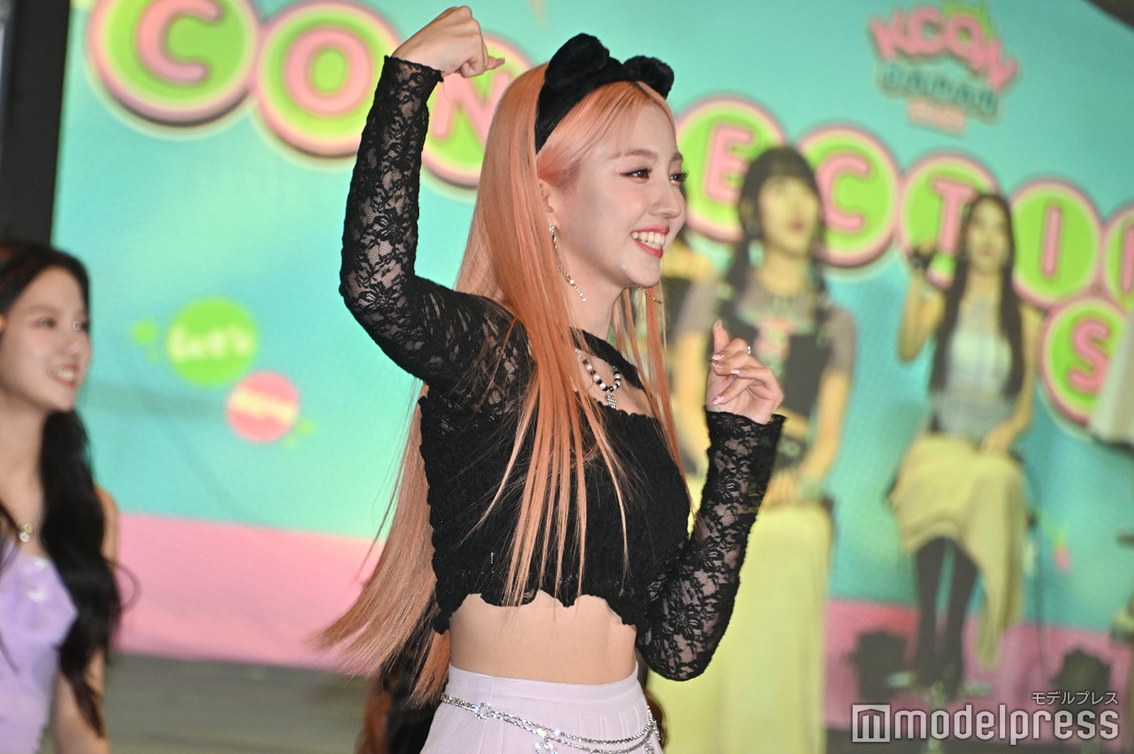 「ANTIFRAGILE」のカバーダンスを披露するイェソ（C）モデルプレス