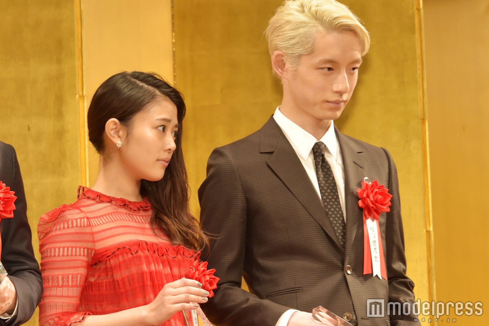 高畑充希、坂口健太郎 （C）モデルプレス