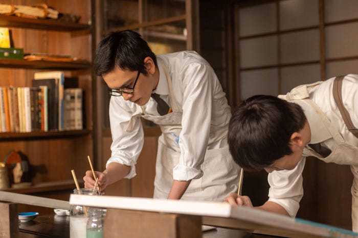 北村匠海、高橋文哉「あんぱん」第40話(C)NHK