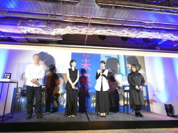 ネット騒然「北川景子様が髪切ってる！」最強ショートボブでイベント現る→凄い透明感に衝撃「朝から二度見した」「またショートが流行る」 こんなママが参観に来るのか