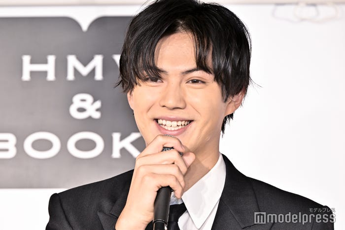 簡秀吉(C)モデルプレス