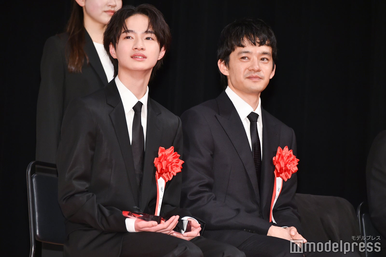 越山敬達、池松壮亮（C）モデルプレス