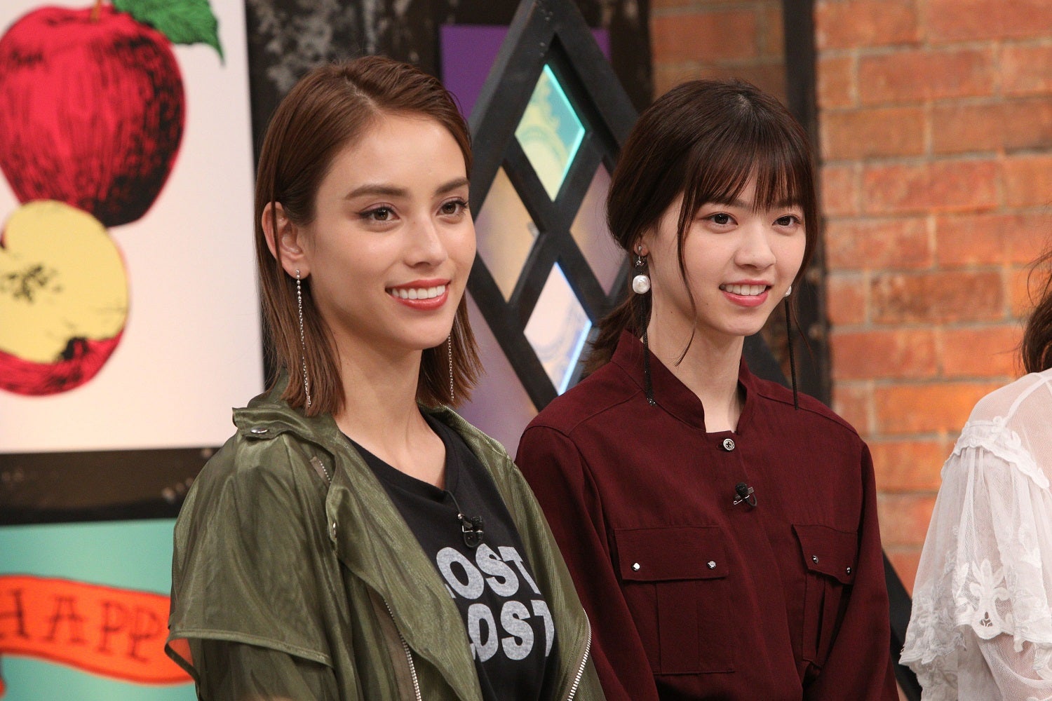 滝沢カレン、西野七瀬（C）モカンテレ