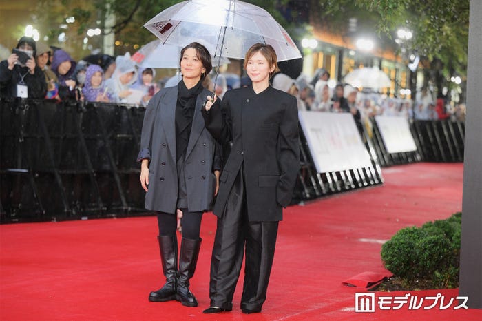 三島有紀子、松岡茉優(C)モデルプレス