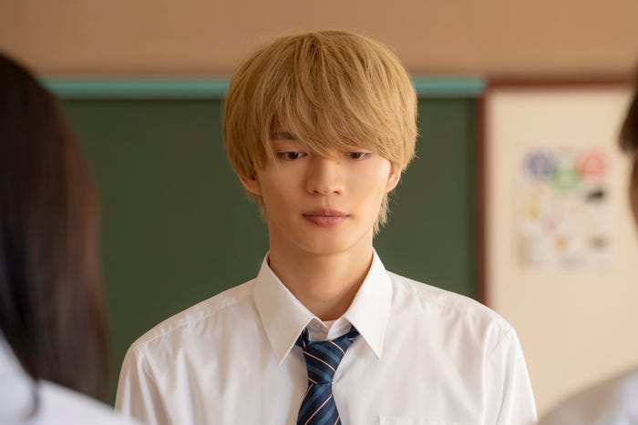 杢代和人(C)古⽮渚・⼀迅社/「君は夏のなか」製作委員会
