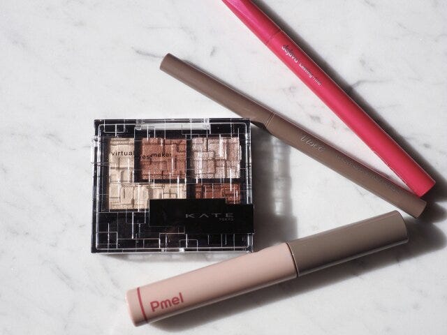 40代のまつ毛メイクにおすすめのコスメラインナップ