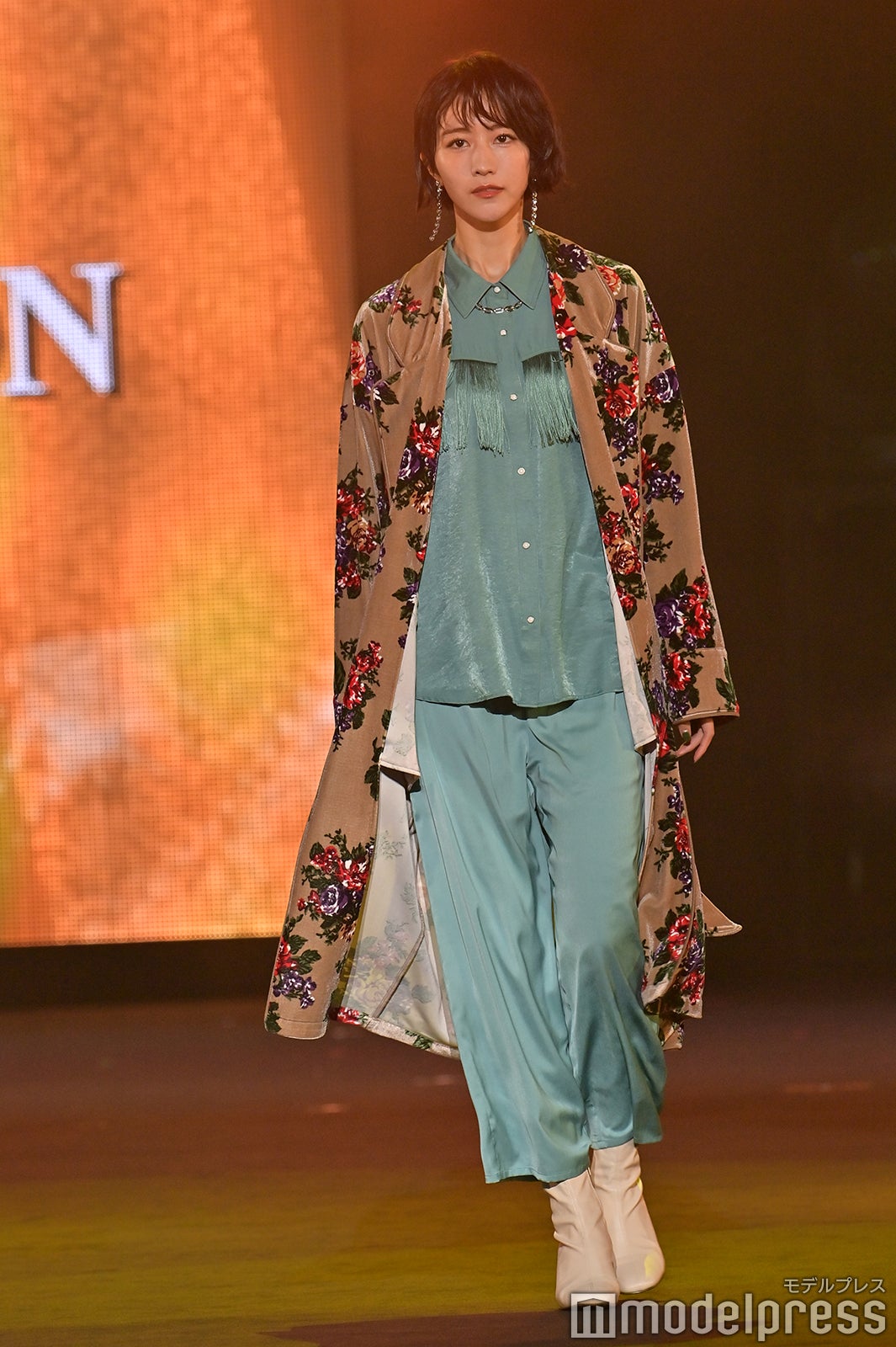 （C）モデルプレス