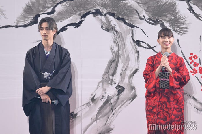 横浜流星、清原果耶(C)モデルプレス