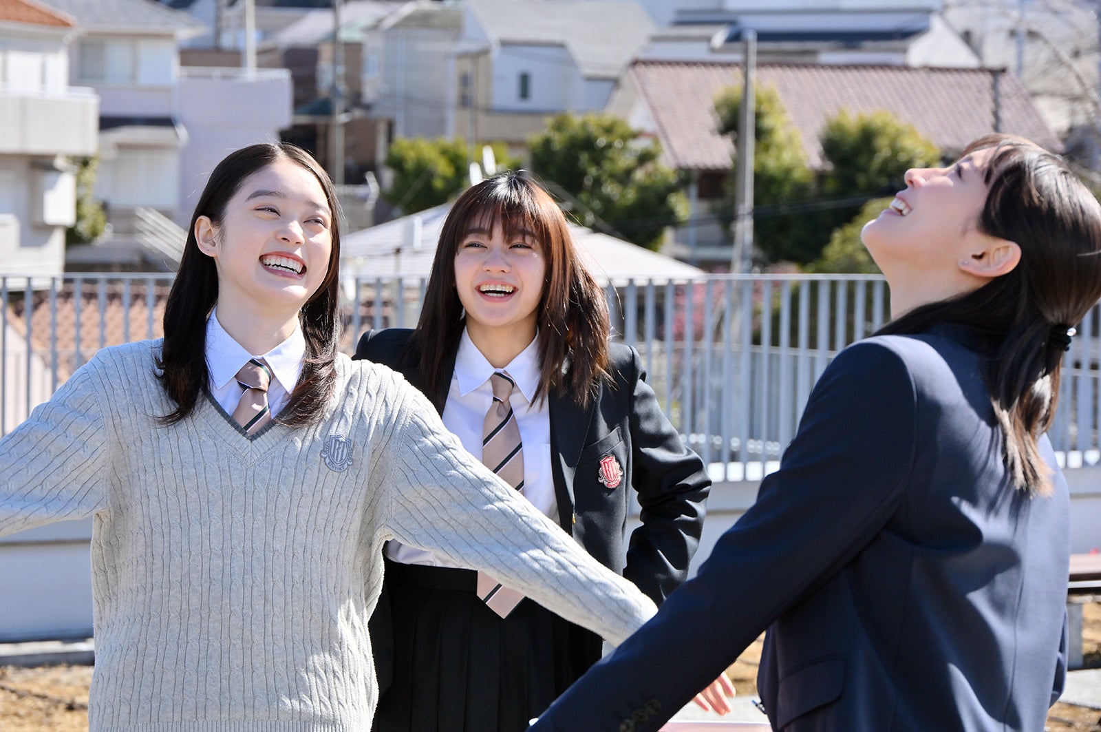 高石あかり、吉柳咲良、吉岡里帆「御上先生」最終話（C）TBS