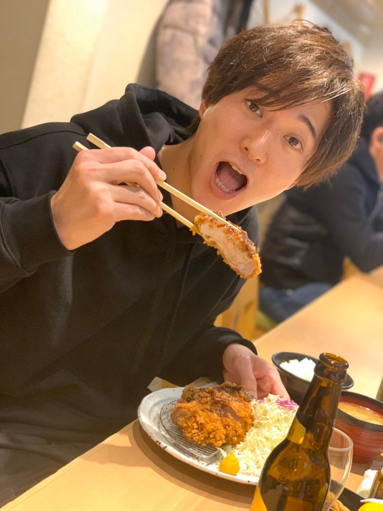 浅香航大　Twitter &Instagram より（提供写真）