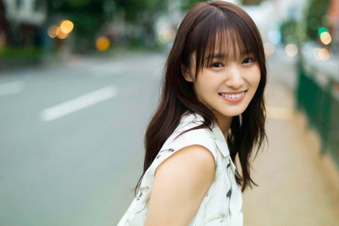 菅井友香(C)細居幸次郎/集英社菅井友香(C)細居幸次郎/集英社