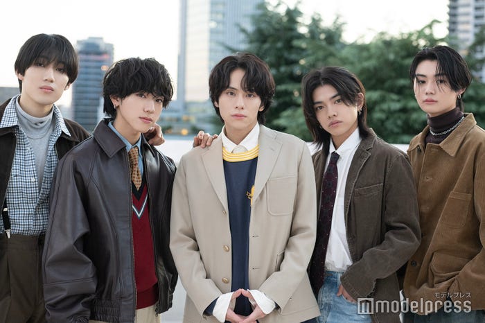 WILD BLUE/(左から)鈴川直弥、池田優斗、山下幸輝、宮武颯、鈴陽向(C)モデルプレス