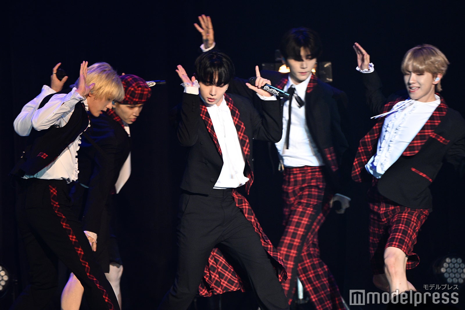 BOYNEXTDOOR（C）モデルプレス