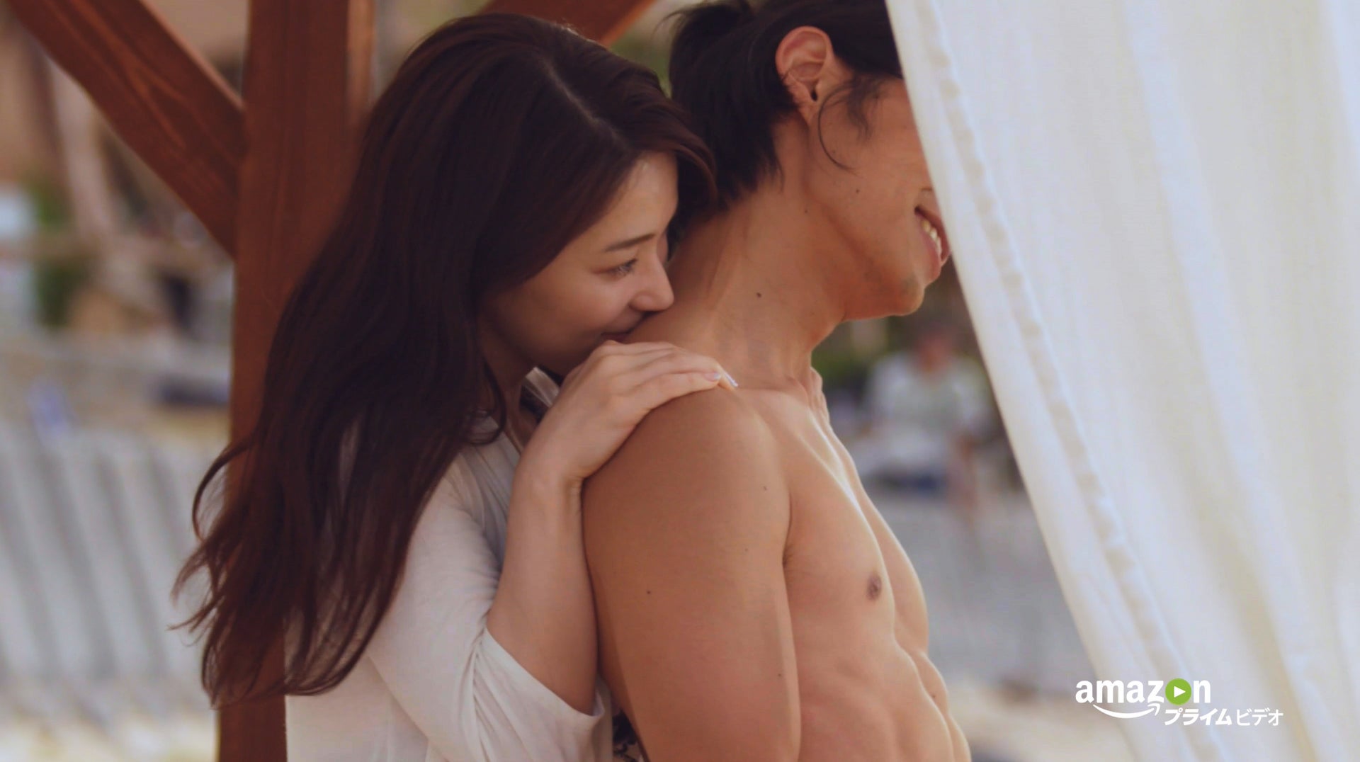 【バチェラー新映像】「脱いで！」「チューした？」号泣、裏切り、バスルーム密着…新リアリティ番組が想像を絶する！