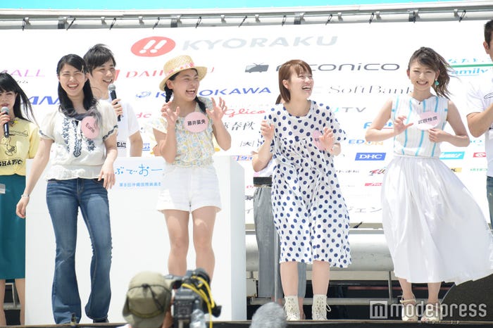 (C)モデルプレス