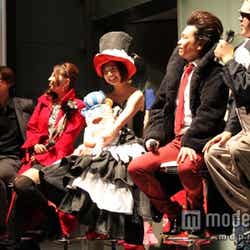 (左2番目から)岡村明美、平田広明、芹那