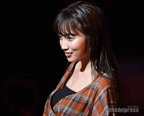 黒木ひかり、ニーハイブーツでSEXYに太ももチラリ<TGC teen 2019 Summer>