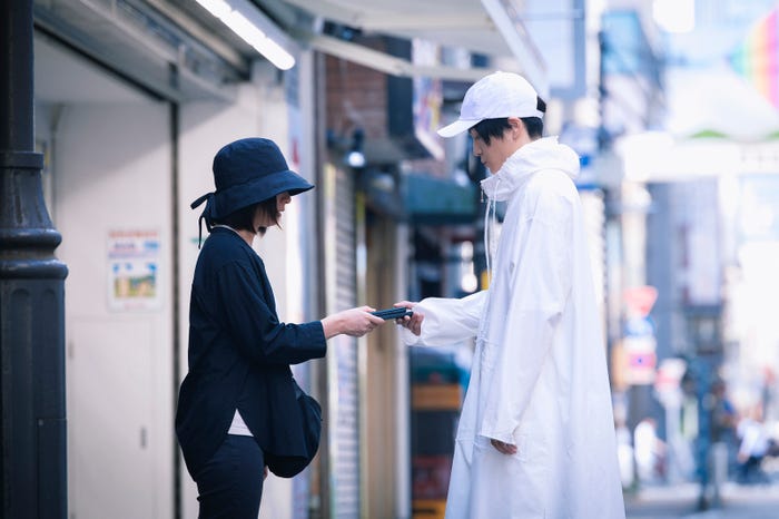 尾野真千子、岡山天音「ライオンの隠れ家」第5話(C)TBS