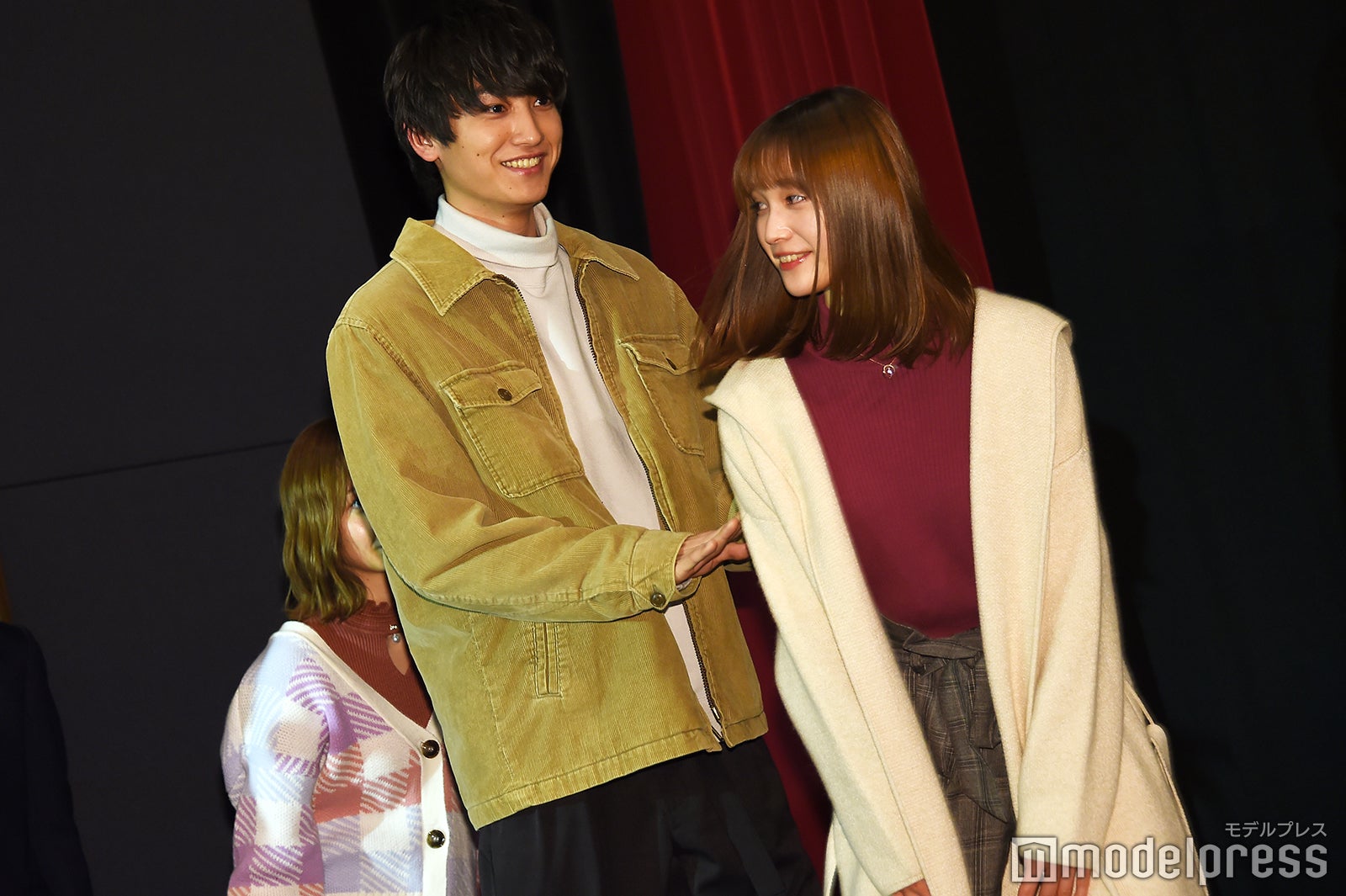 金子大地、中村ゆりか （C）モデルプレス