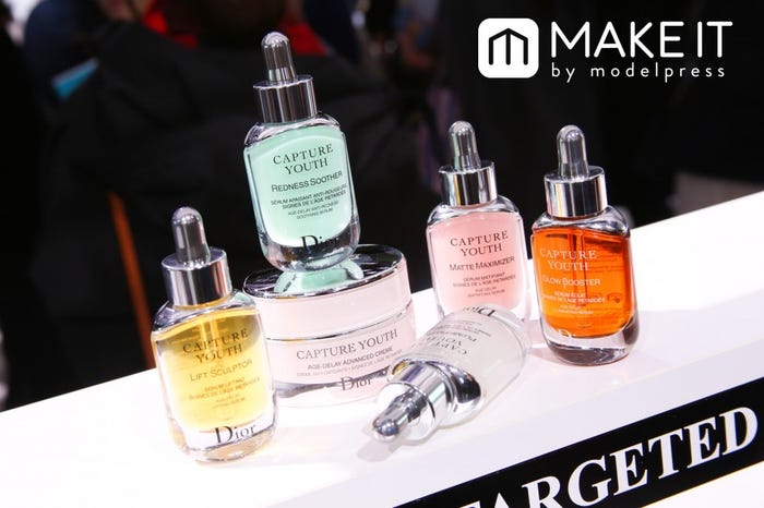 2018年1月1日発売【Dior】カプチュール ユース(C)メイクイット