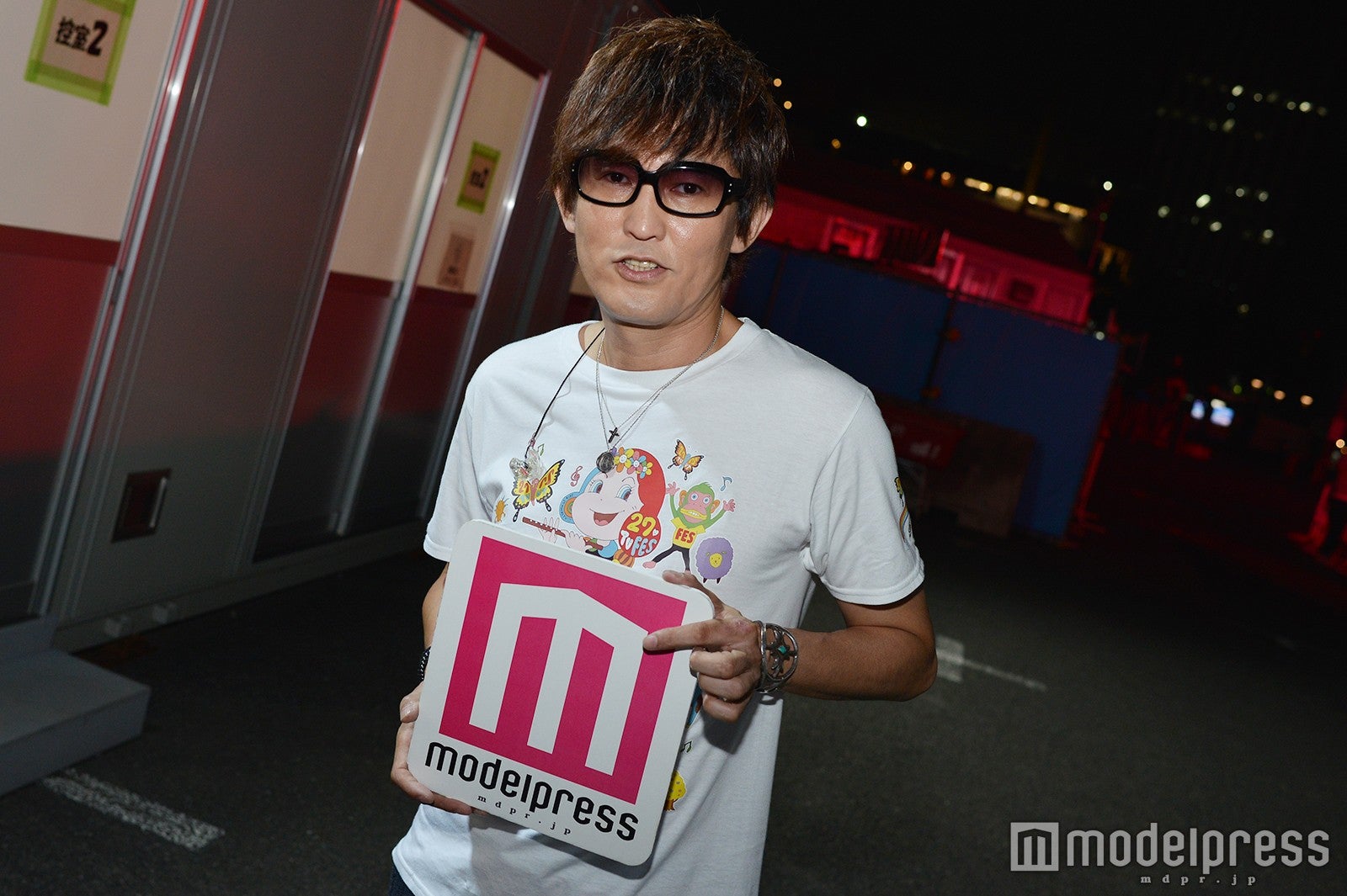 【FNS27時間テレビ】スガシカオ「良くここまで来たな！」ナオト・インティライミと“感慨深い”コラボ熱唱＜舞台裏に潜入＞