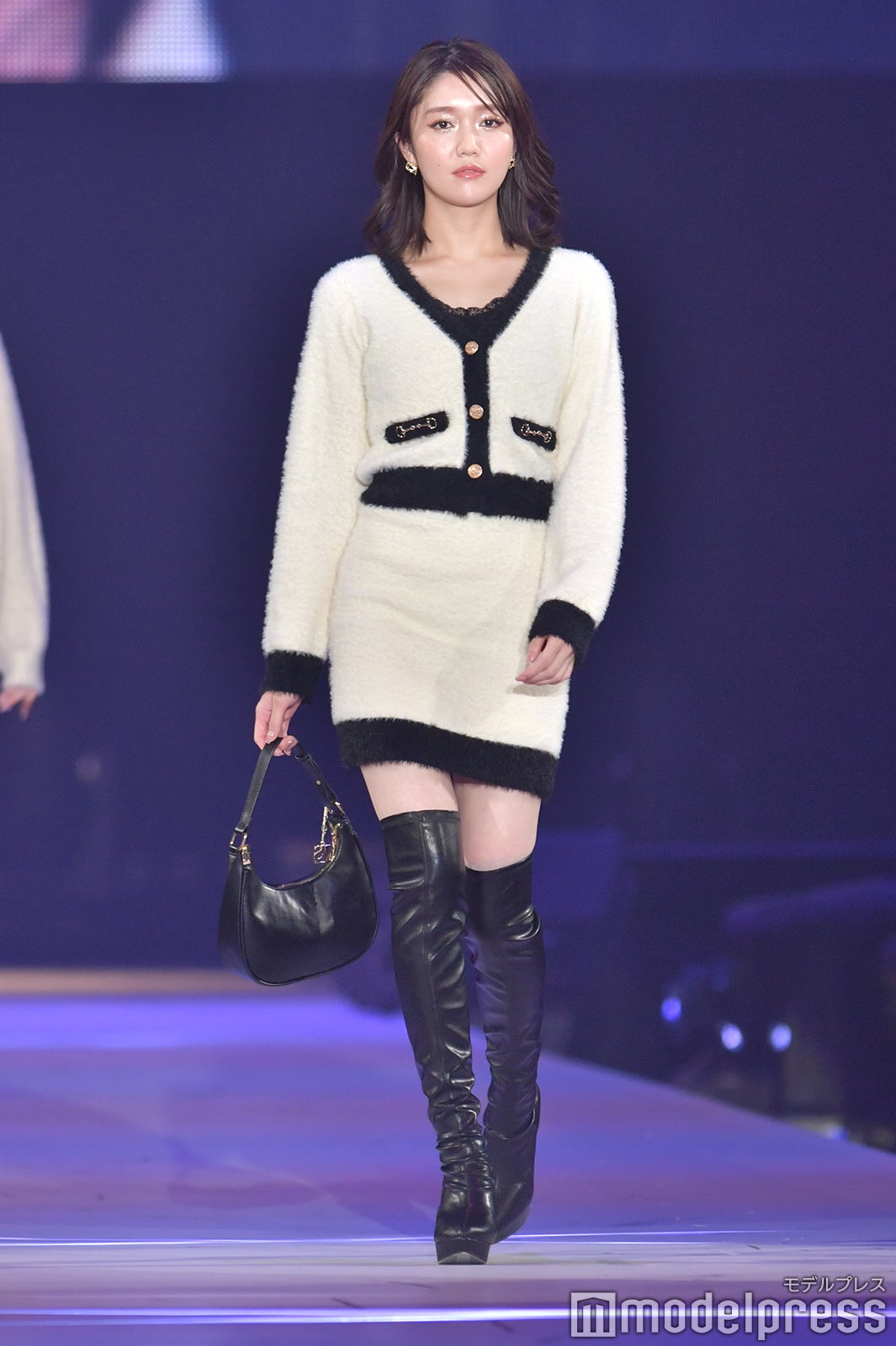 （C）モデルプレス