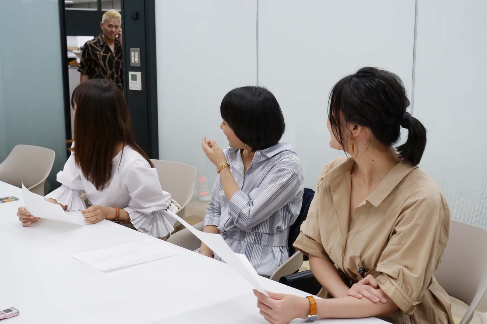 DEEPのメンバーが登場