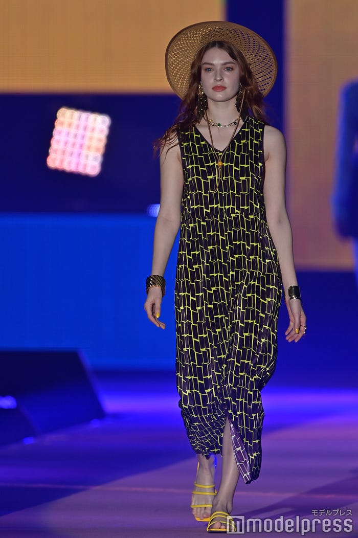 「Rakuten Fashion ウクライナチャリティステージ」の様子(C)モデルプレス